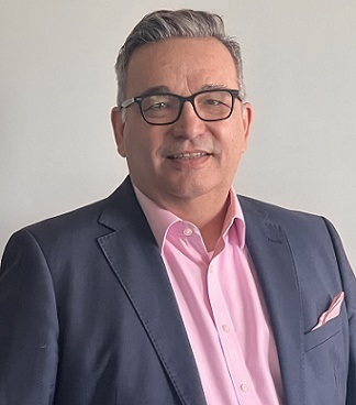 Andre Manuguerra Andre Manuguerra